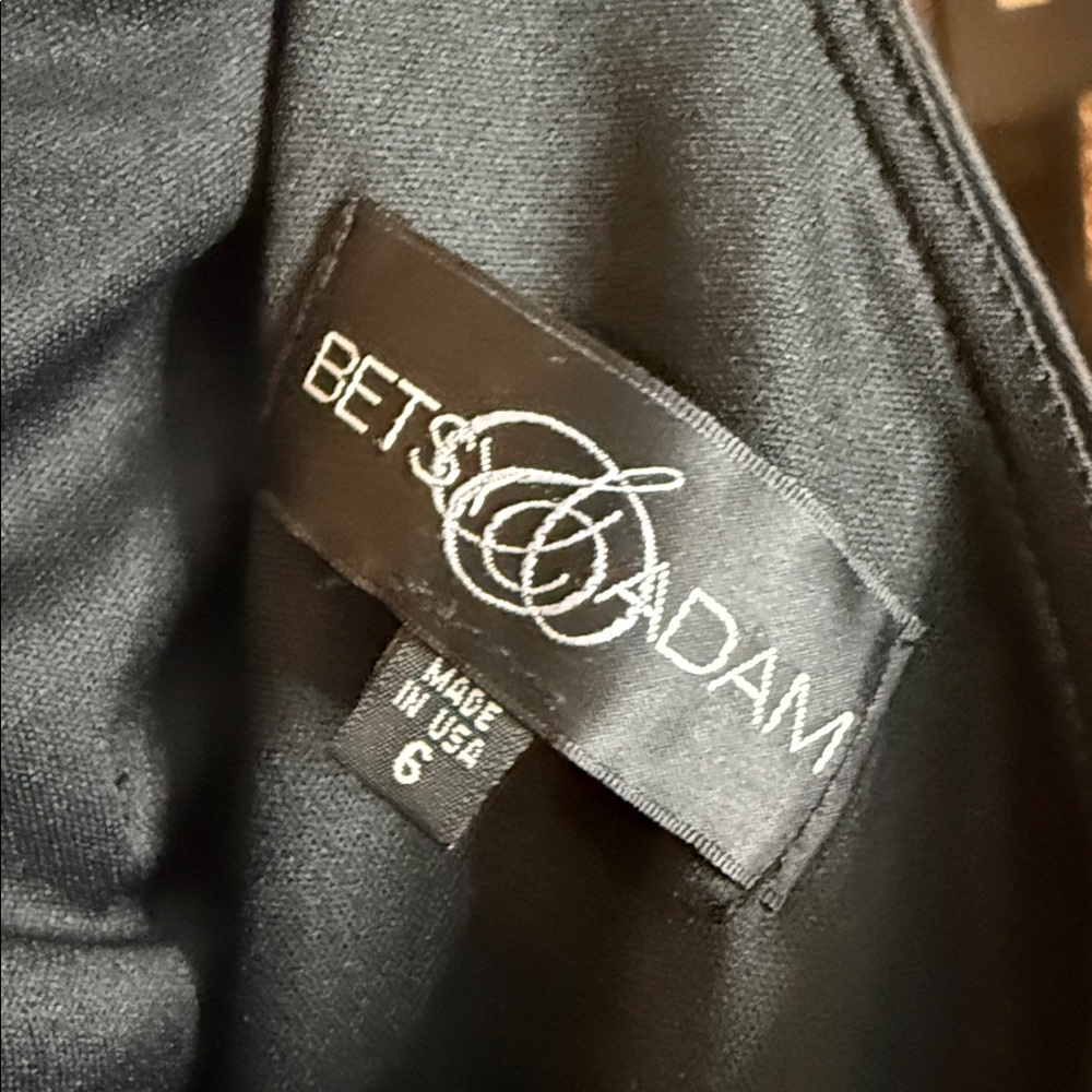 Betsy Adam Black Elegant Dress Size 6 - Picture 3 of 3